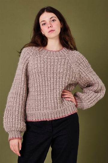 strikkeopskrift struktursweater betty