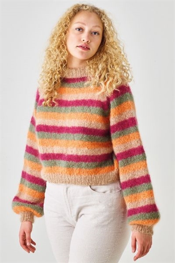 Stribet raglansweater i Bella Permin